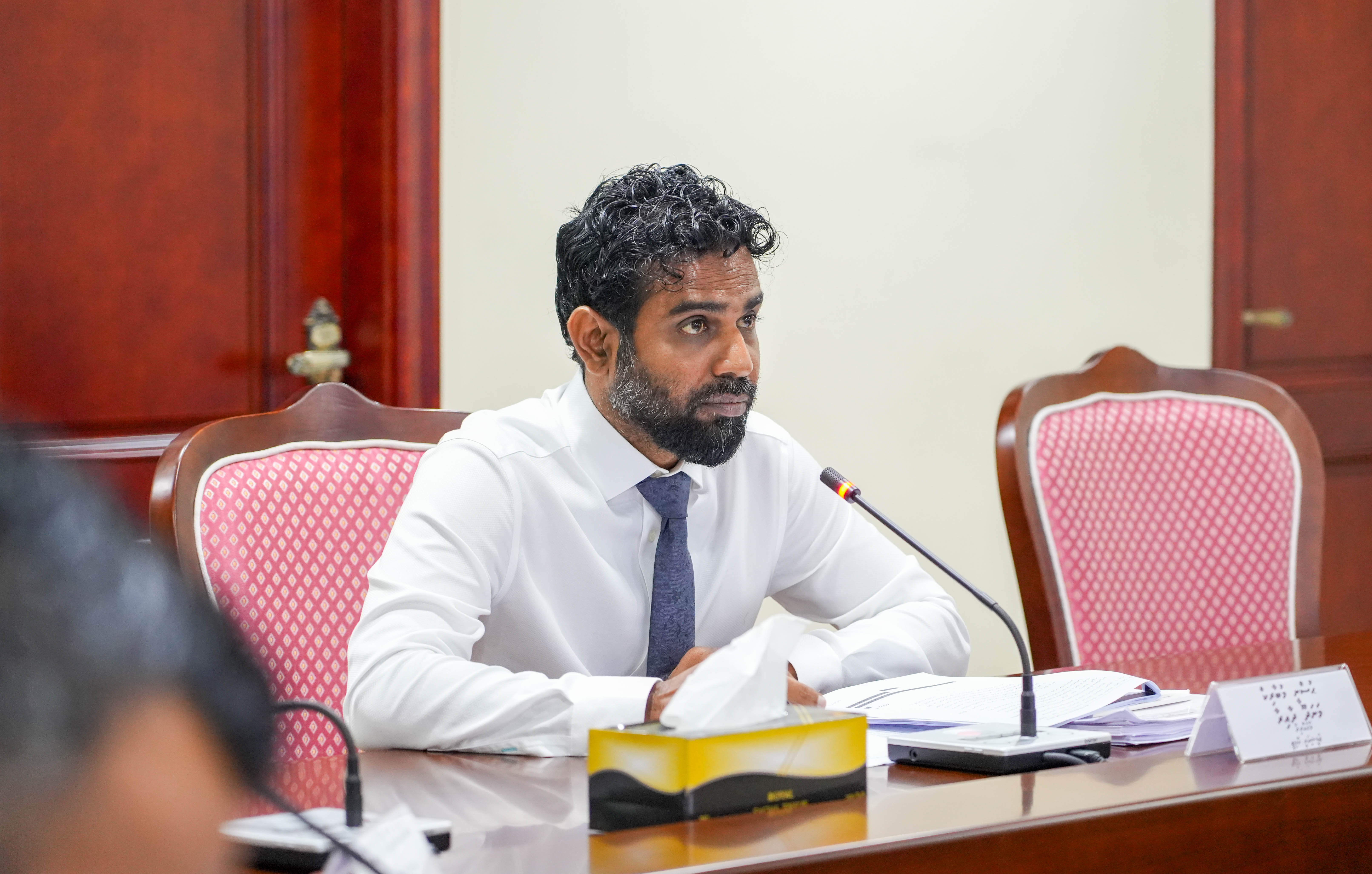 ޓެކްސް އެޕީލް ޓްރައިބިއުނަލްގެ 4 މެމްބަރަކު ވަކިކުރަން ރައީސަށް ލަފާދެނީ