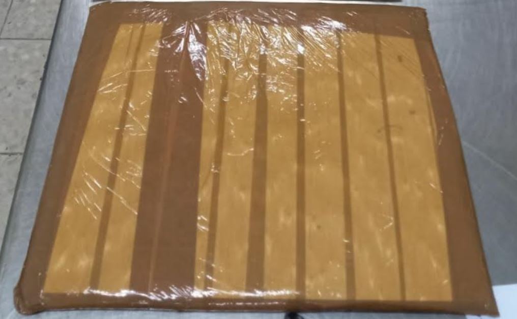 15 މިލިއަން ރުފިޔާގެ ކޮކެއިން އަތުލައިގެންފި