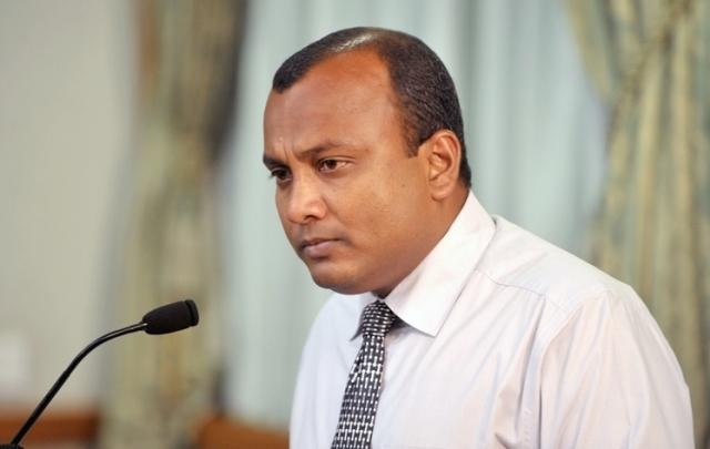 އައްބާސްގެ ތުހުމަތުތަކެއް؛ ބައެއް ވަޒީރުންނާއި މެމްބަރުންނަށް އިންޑިއާއިން މަހު މުސާރަދޭ