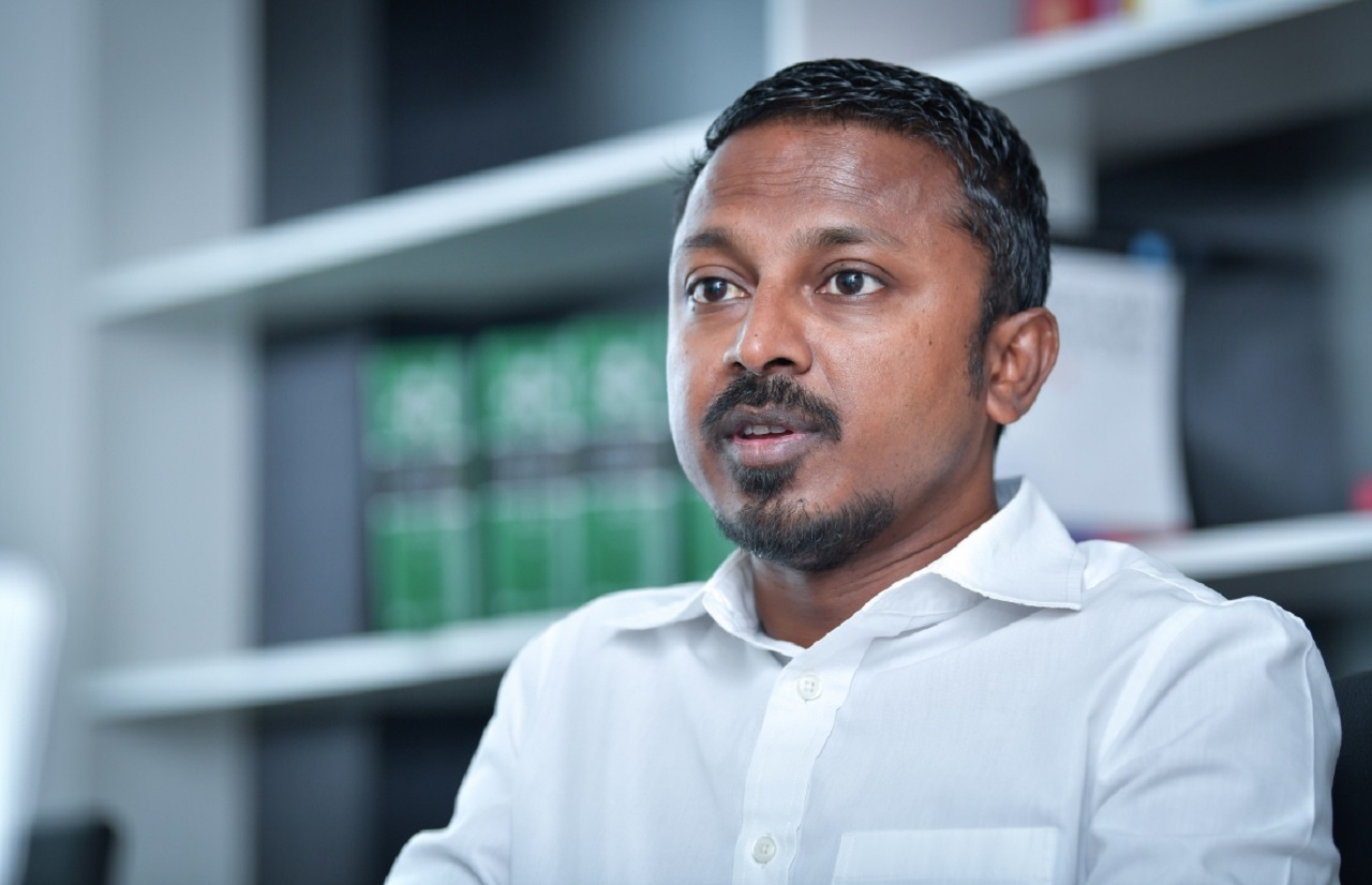 އެމްޑީޕީން ހުށައެޅި ޤަރާރު މަޖިލީހުގެ ގަވާއިދުގެ ދަށުން ކުރިއަށް ގެންދެވޭނެ: އުޝާމް