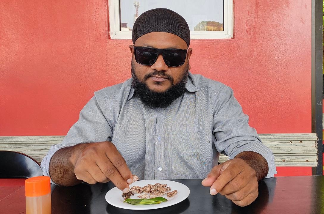 ހުކުރު ވަގުތަށް ބައިނަލްއަގުވާމީ ފްލައިޓްތައް ސަސްޕެންޑް ކުރުމުގެ ވިސްނުން ޒައިދަށް ކަމަކުނުދޭ