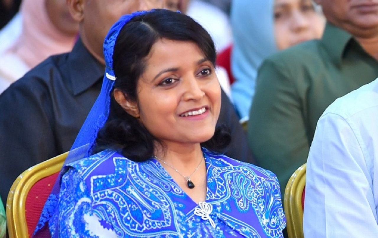 މިނިވަންކަމޭ ކިޔައިގެން މުޒާހަރާ ކުރަނީ ހަމަ ރައްޔިތުންނަށް ޓަކާތޯ؟: ޔުމްނާ