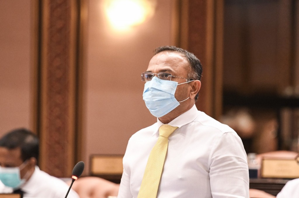 241 ކޮމިޓީއަށް އިންތިގެ ބަދަލުގައި އަނދުން ޙުސައިން