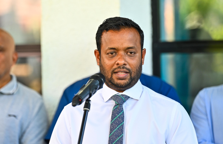 ކުރީސަރުކާރުގެ ފްލެޓު ލިސްޓުގައި ނުހިމެނޭ އެއްވެސް ފަރާތަކަށް މިސަރުކާރުން ފްލެޓެއް ނުދެން: މިނިސްޓްރީ