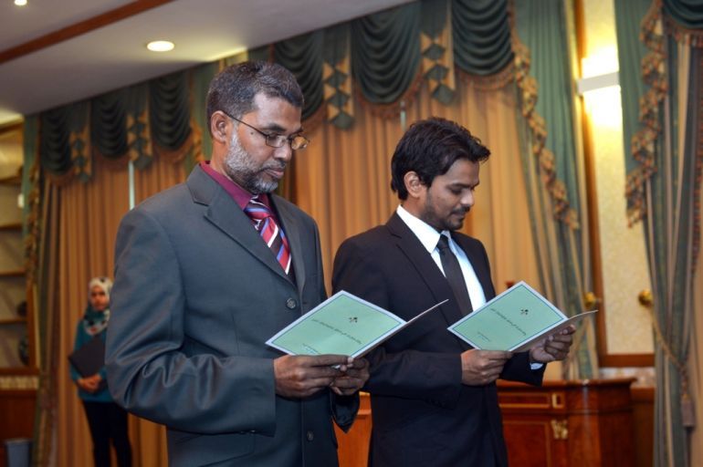 އެންއައިސީގެ ރައީސް ސުލައިމާން ވަކިކުރަން މަޖިލީހުން ފާސްކޮށްފި