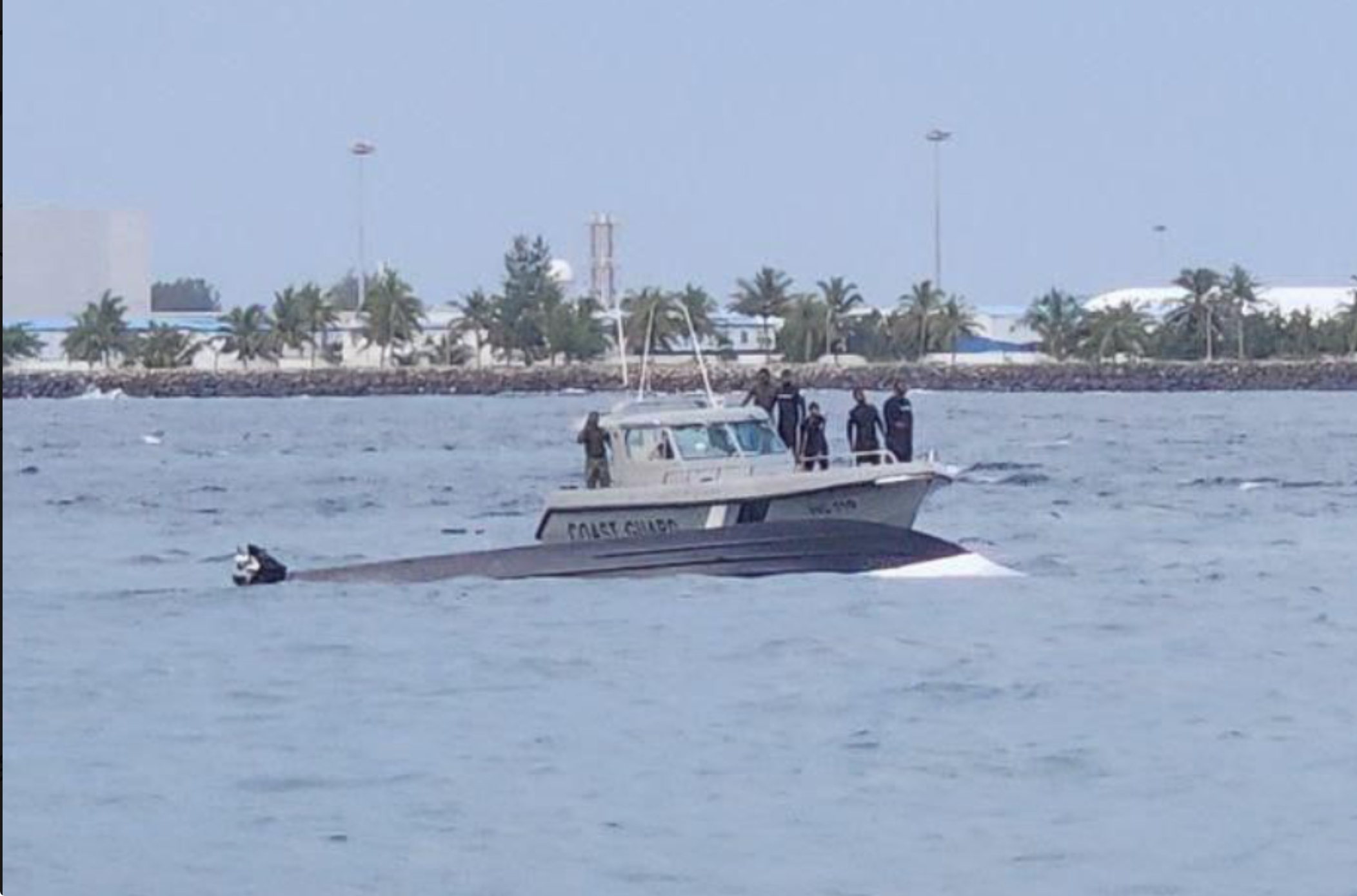 ރާޅުގަނޑު ސަރަހައްދަށް ބަންޑުން ޖަހާލި ލޯންޗުގައި ތިބި މީހުން ސަލާމަތްކޮށްފި