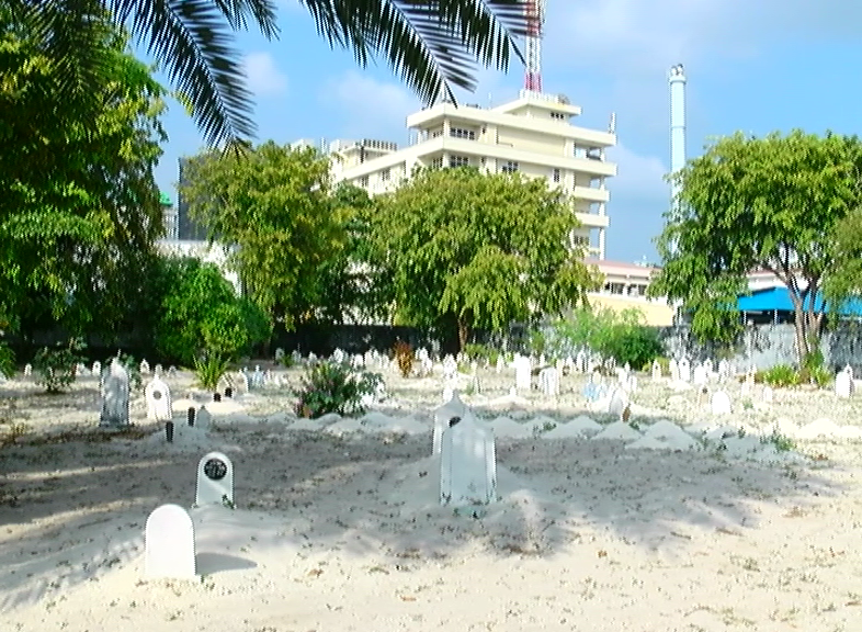 ހުޅުމާލެ ސަހަރާ ފެންބޮޑުވެފައިވާތީ އާ ސަހަރާގައި މީހުން ވަޅުލާން ފަށައިފި