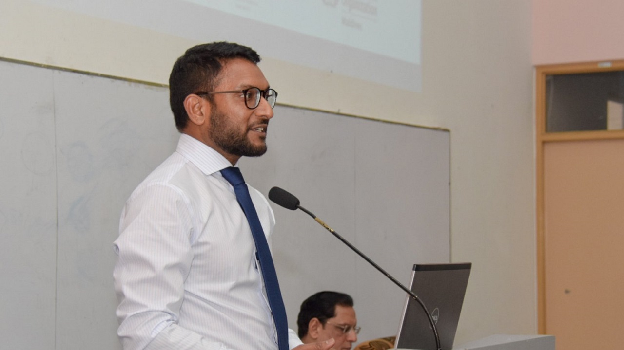 ވެންޓިލޭޓަރު ޚިޔާނާތް: ޝާހު މާހިރަށް ދަޢުވާ ނުކުރަން ނިންމައިފި