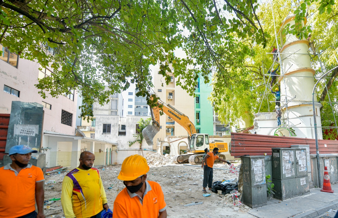 ފައިސާގެ ބަދަލުގައި އެސްޖޭއިން ހުޅުމާލޭގައި މިސްކިތެއް އަޅައިދެނީ