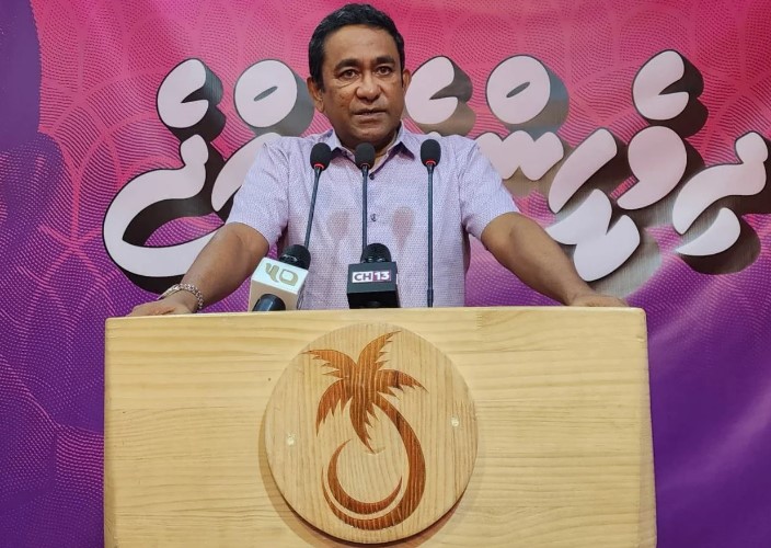 ރައީސް ޔާމީން ވިދާޅުވީ މި ސަރުކާރުގެ ކެބިނެޓްގައި ތިބީ މުޖުރިމުން ކަމަށް