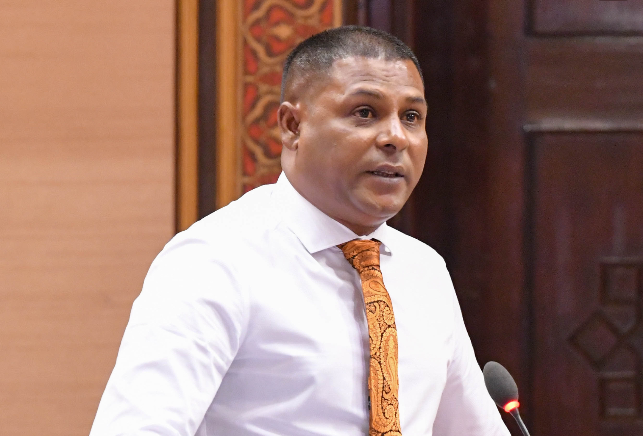 ޝައްކު ބަލި ޖެހެނީ ހިސާބަށްވުރެ ގިނައިން ދޮގު ބުނެވޭތީ: އައްބާސް