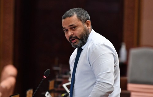 ނައިފަރު ދާއިރާގެ މެންބަރު އަދި އިދިކޮޅު  ޕީޕީއެމްގެ ނައިބު ރައީސް އަހުމަދު ޝިޔާމް