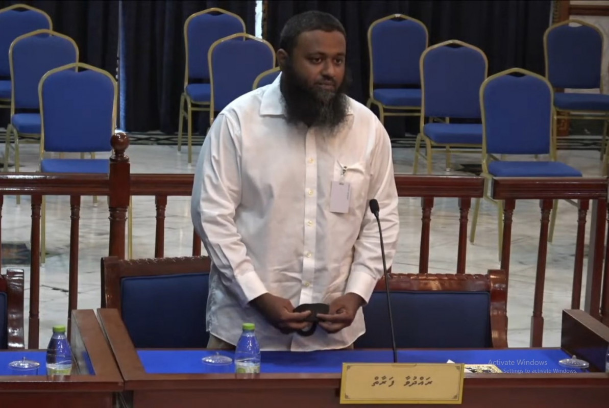 އައިއެސްގެ ރާއްޖޭގެ ލީޑަރ އަމީންގެ 27 އަހަރުގެ ޖަލުޙުކުމް އިސްތިޢުނާފްކޮށްފި