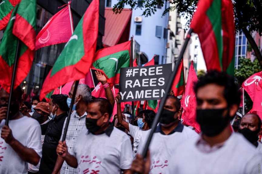 އިދިިިކޮޅުން ބުނަނީ މަހްލޫފްގެ މައްޗަށް ދަޢުވާ އުފުލީ މަތިއޮމާން ކުރަން ކަމަށް