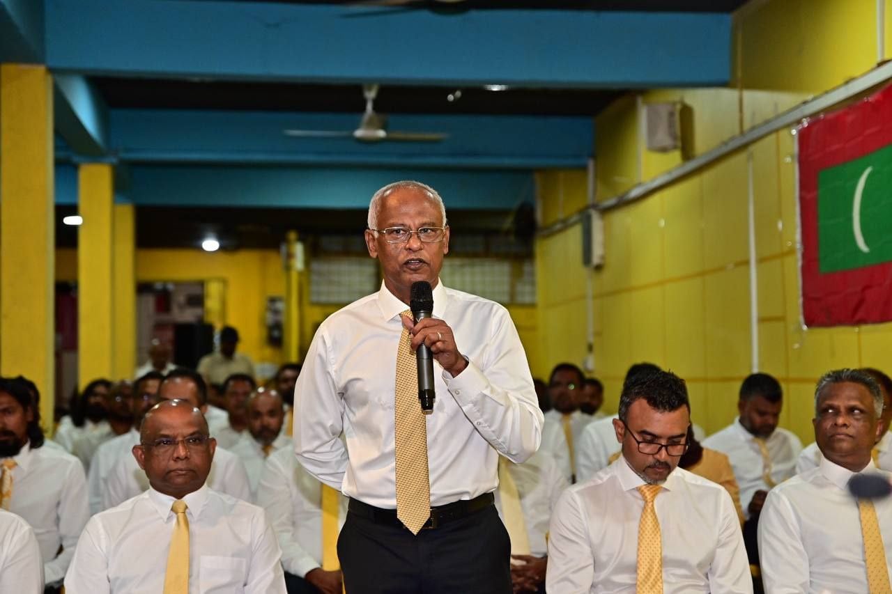 ޕީއެންސީގެ ކެންޑިޑޭޓުން ހޮވައިފިނަމަ ރައީސް މުއިއްޒު ވިދާޅުވާ ކަމެއް ކުރުން ފިޔަވައި އިތުރު ކަމެއް ނުކުރެވޭނެ: ސާލިޙް