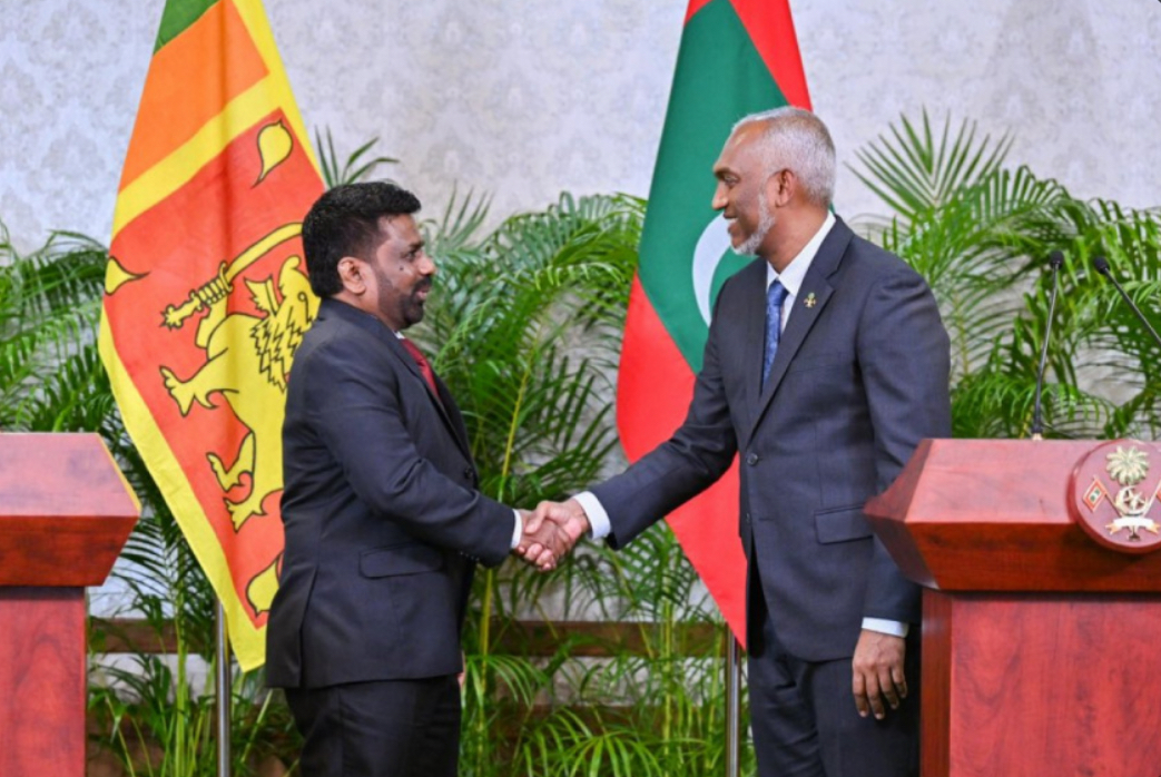 ރާއްޖެއާ ލަންކާއާ ދެމެދު ވިޔަފާރި ފެރީގެ ހިދުމަށް ފަށަން މަޝްވަރާކުރަނީ