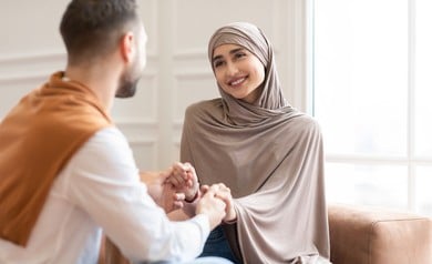 ކާމިޔާބު ކޮންމެ ފިރިހެނެއްގެ ފަހަތުގައި ސާލިޙު އަންހެނަކު ހުރުމުގެ ސިއްރަކީ ކޮބައި؟