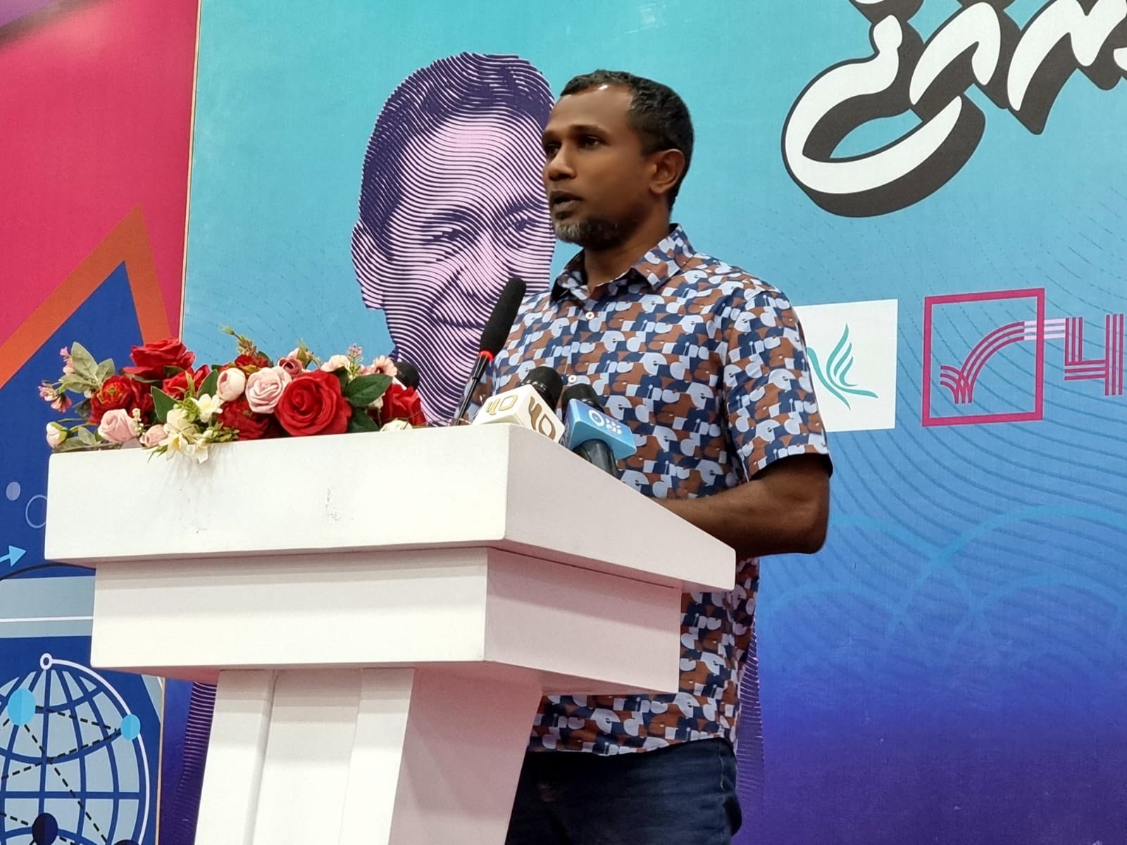 އައްޑޫއިން ފެނިގެންދިޔައީ މަދިރި ފެންގަނޑުގެ ތަރައްޤީ: ތޯރިގު