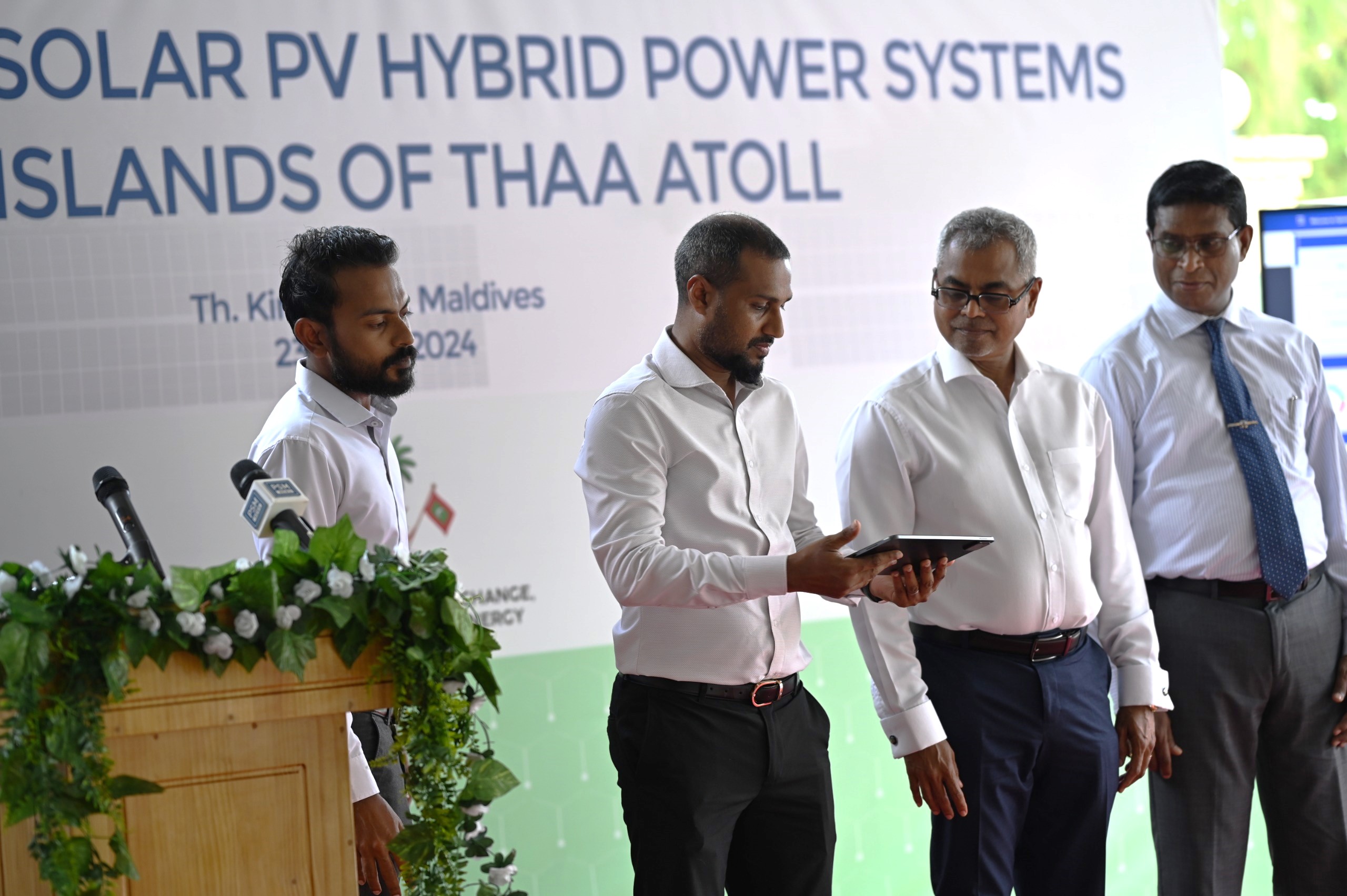 ތ. އަތޮޅުގެ 12 ރަށުގައި ސޯލާ ޕީވީ ނިޒާމް ގާއިމް ކޮށްފި