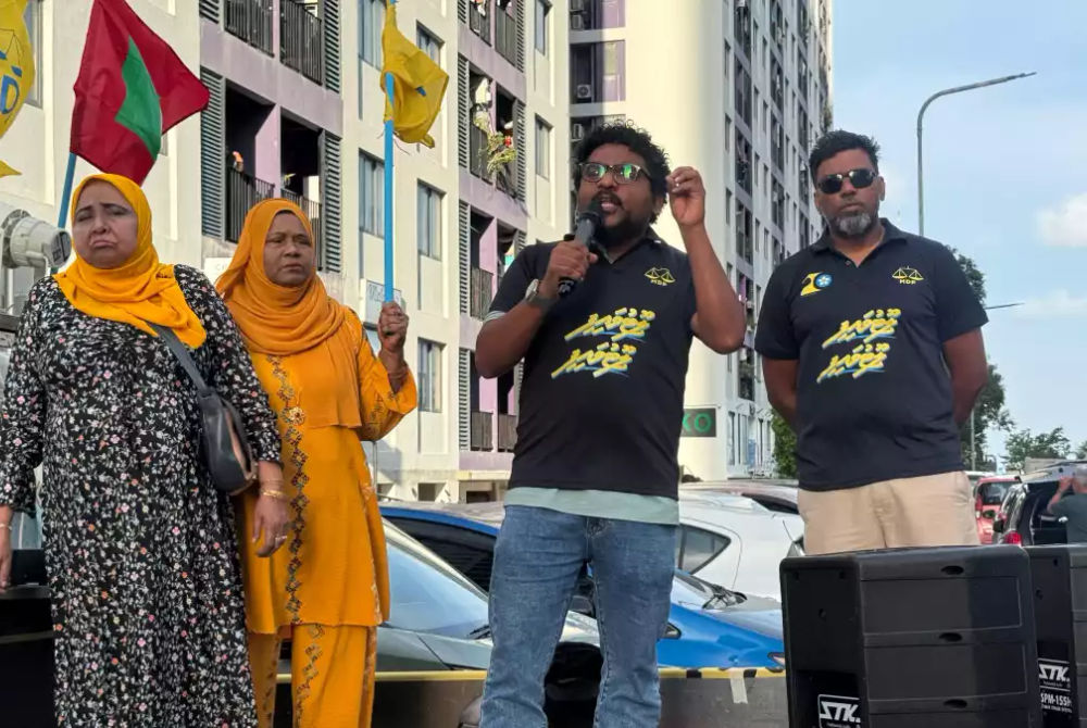 އެމްޑީޕީން އޮކްޓޯބަރު 3 ގައި ބާއްވާ ބޮޑު މުޒާހަރާގައި 10،000 އާއި 15،000 އާ ދެމެދު މީހުން ބައިވެރިވާނެ: މައުރޫފް