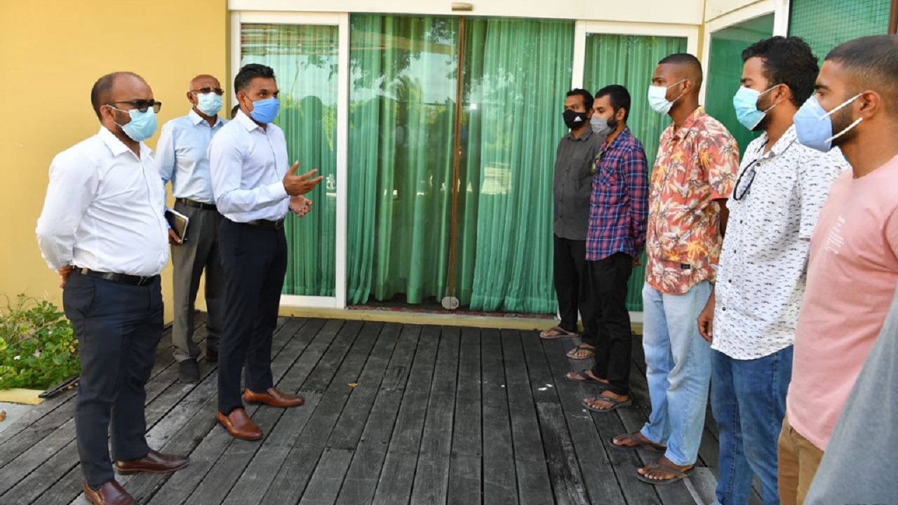 ފްލައިން ސްކޫލުގެ 15 ދަރިވަރެއްގެ ލޯނު ހަޔާ އެޑިއުކޭޝަންގެ ދަށަށް ބަދަލުކޮށްފި