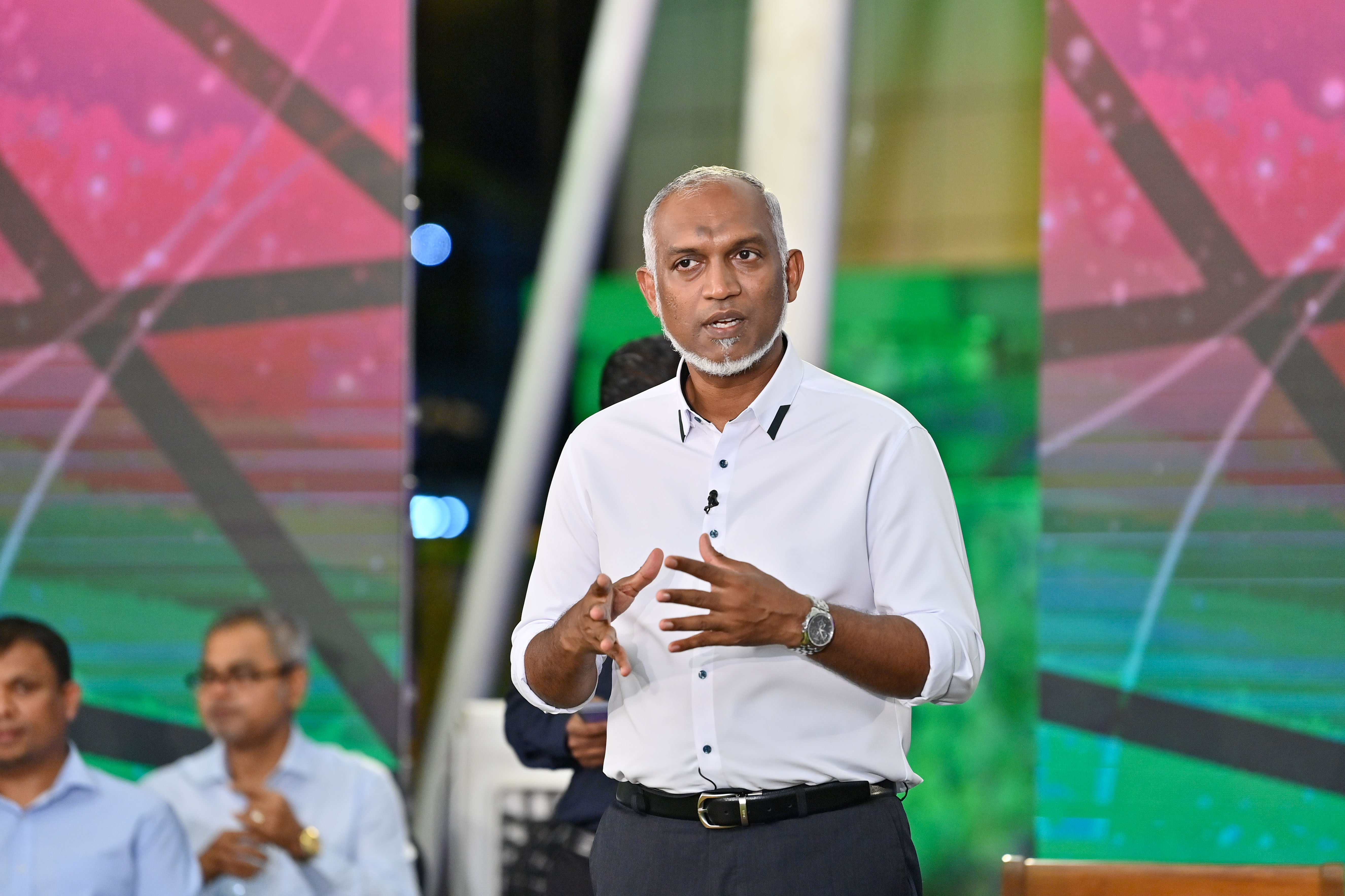 ހަނިމާދޫ އެއާޕޯޓްގެ ރަންވޭއަށް 700 މީޓަރު އިތުރުކުރަން ބޭނުން: ރައީސް