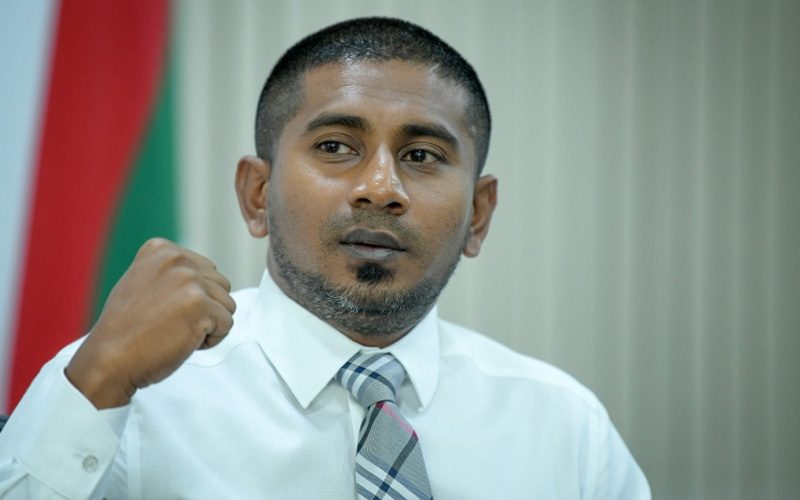 ނަޒޫއަށް ގޮނޑި ގެއްލުވާލީ ބޭބެ ފައިސަލް ނަސީމް: މަހްލޫފު