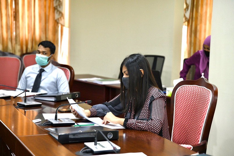 އެންއައިސީގެ ޖިހާދު ފިޔަވައި ދެންތިއްބެވި 4 މެމްބަރުން ވަކިކުރަނީ