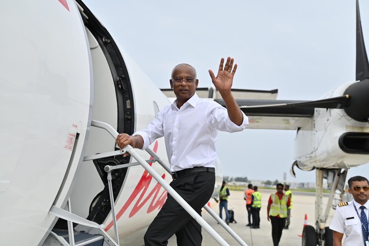 ރައީސް ޞާލިޙް މިރޭ އިނގިރޭސިވިލާތަށް ފުރާވަޑައިގަންނަވަނީ