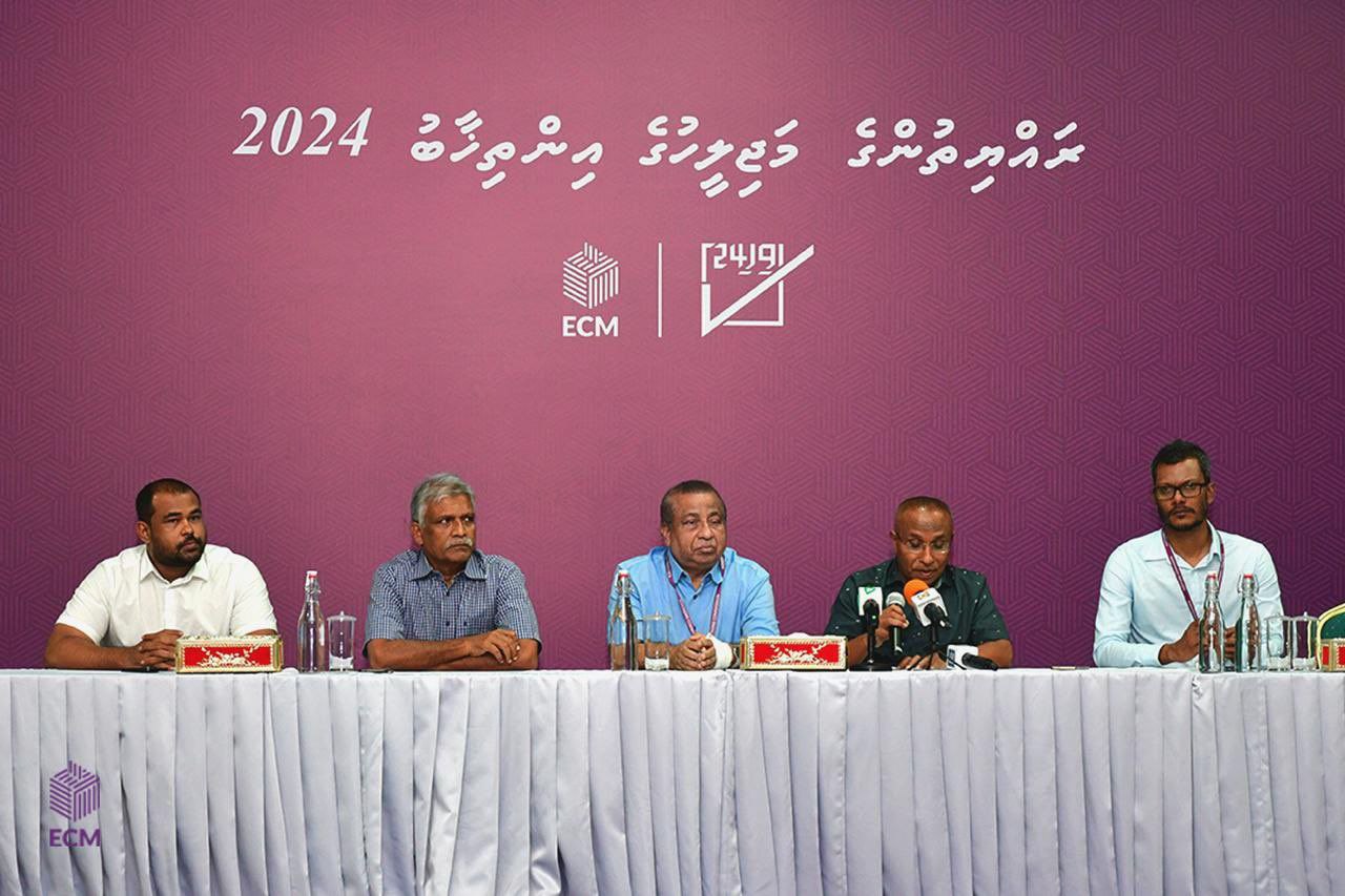 މަޖިލިސް 2024: ނުވަ ކެންޑިޑޭޓުންގެ ކެންޑިޑެސީ ބާތިލު؛ 4 ކެންޑިޑޭޓުން ނަން އަނބުރާ ނަގައިފި