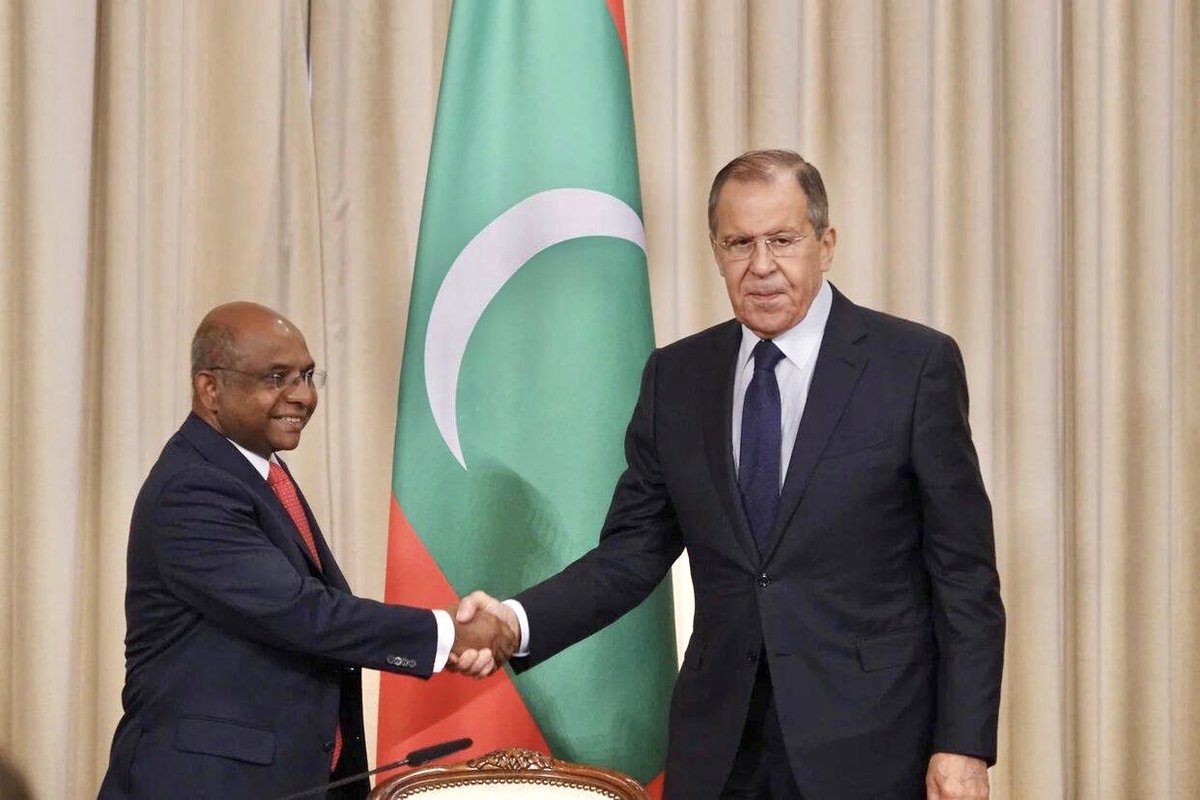 ރަޝިޔާ ވެކްސިން ރާއްޖެއަށް ވީއެންމެ އަވަހަަކަށް ފޯރުކޮށްދޭން މަސައްކަތްކުރާނަން: ޚާރިޖީ ވަޒީރު