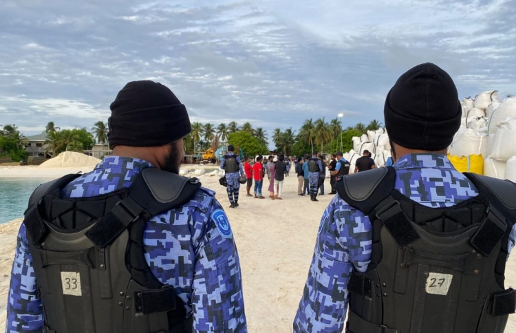 ބޮޑުފިނޮޅު ހަމަނުޖެހުންތަކުގައި ހައްޔަރުކުރި 19 ބިދޭސީންގެ ބަންދުގެ މުއްދަތު އިތުރުކޮށްފި