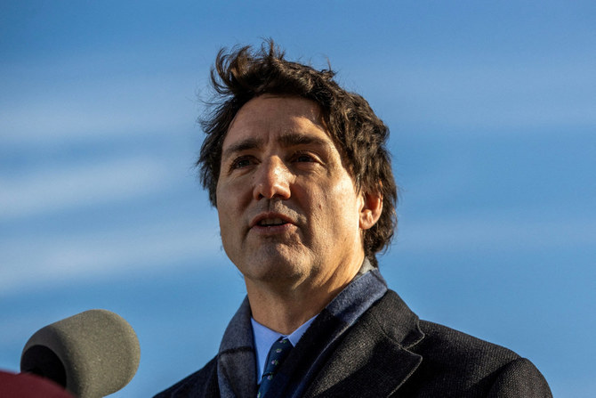 ޓްރަމްޕް ރައީސްކަމަށް ހޮވިއްޖެނަމަ މޫސުމީ މަސައްކަތަށް ހުރަހަކަށް ވެދާނެ: ކެނެޑާ