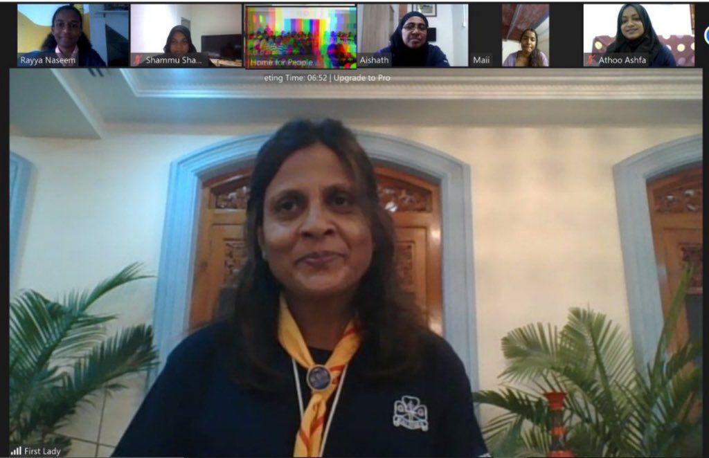 މެޑަމް ފަޒްނާ މިފަހަރު ގުރައިދޫއަށް ވަޑައިގަތީ ވަރޗުއަލްކޮށް