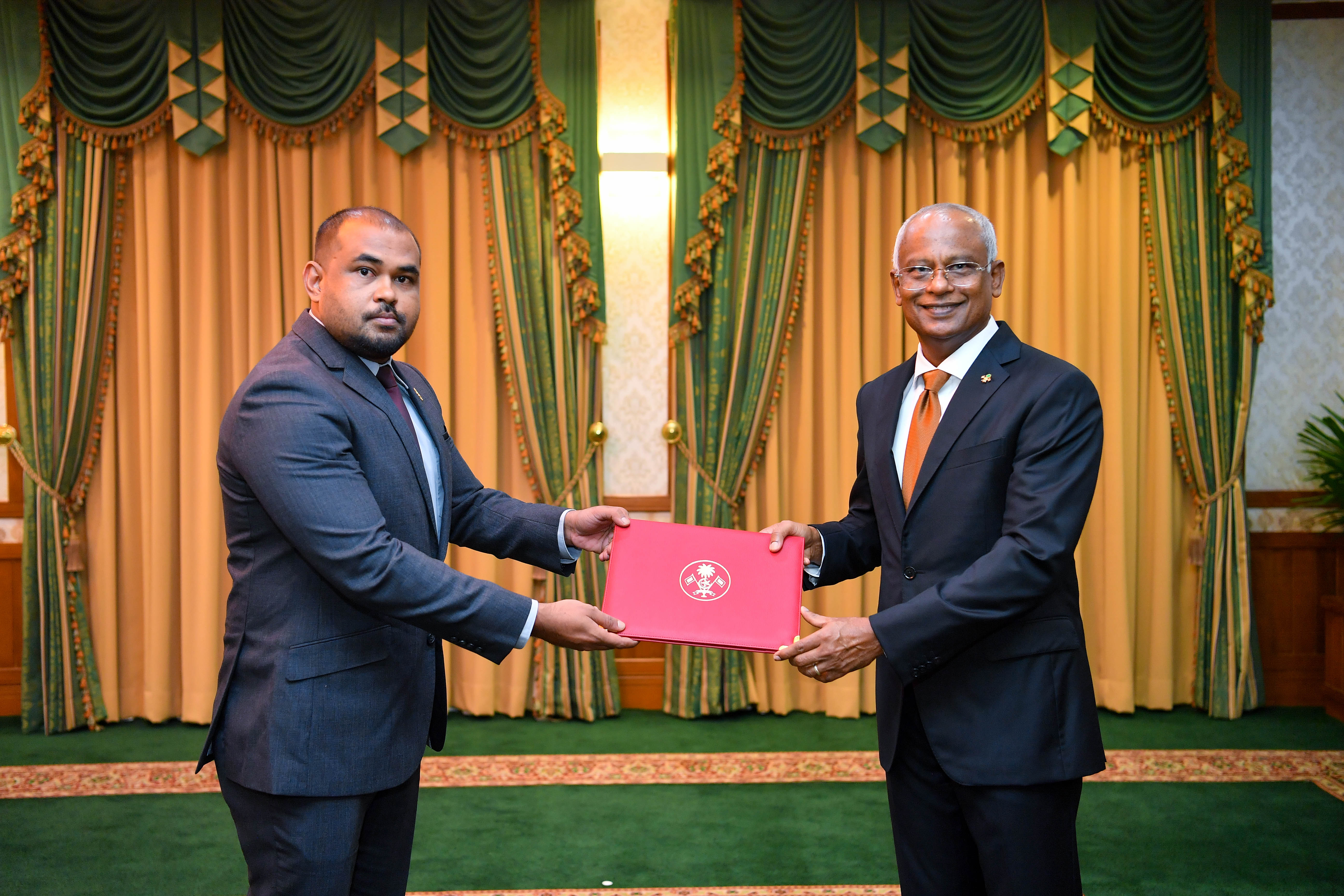 އީސީގެ މެންބަރުކަމަށް ނަޝާޠު ޢައްޔަނުކޮށްފި