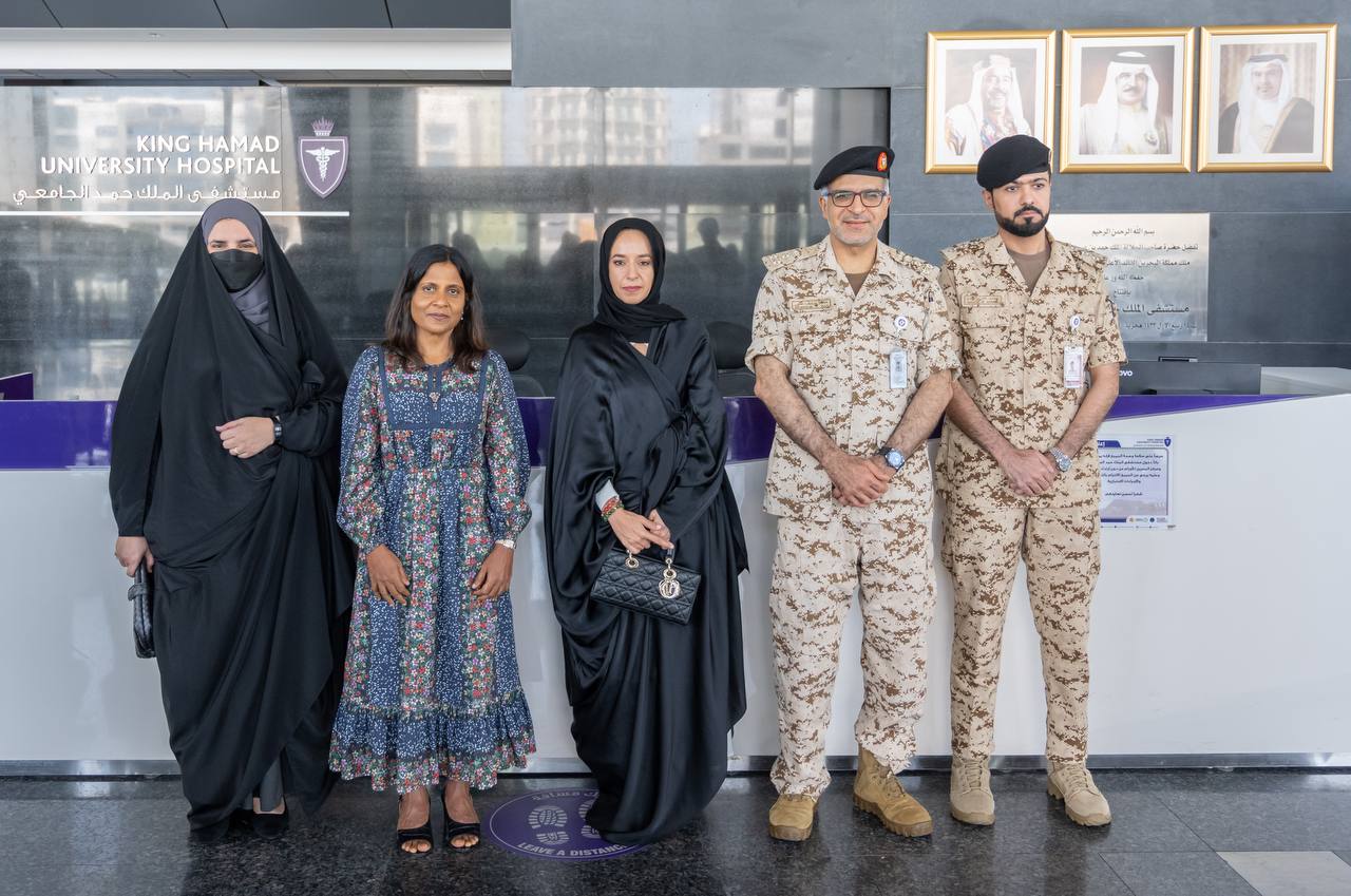 މެޑަމް ފަޒްނާ ކިންގް ޙަމަދު ޔުނިވަރސީޓީ ހޮސްޕިޓަލަށް ޒިޔާރަތްކުރަށްވައިފި