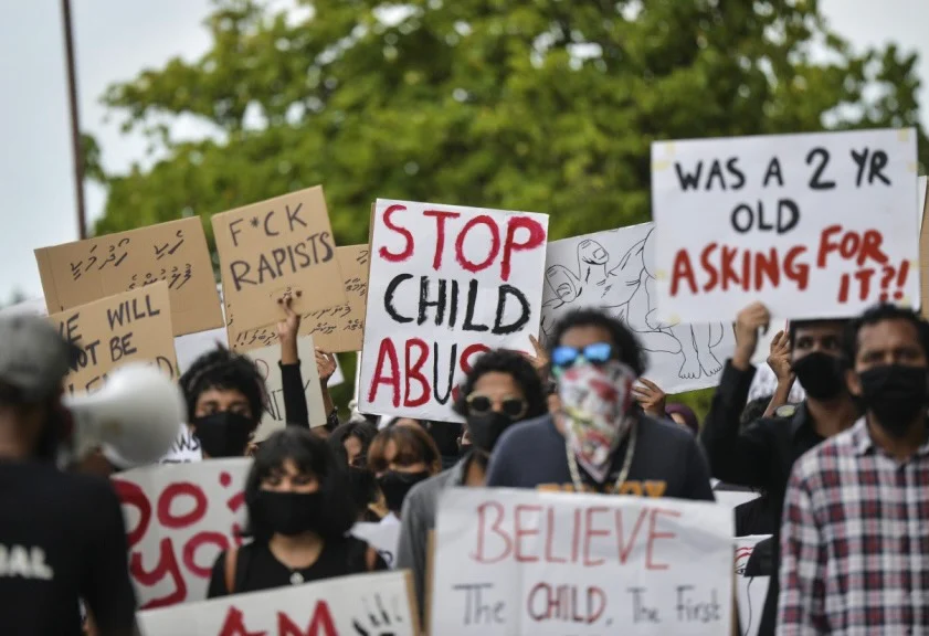 ކުޑަކުއްޖަކަށް ޖިންސީ ގޯނާކުރި މީހަކު 25 އަހަރަށް ޖަލަށް