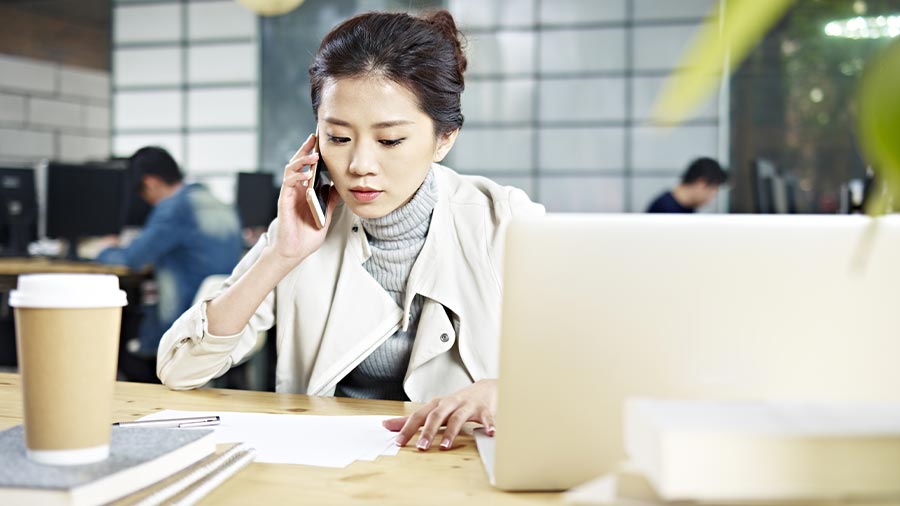 އޮފީސް މުވަޒަފުން ކައިވެނީ ހަފްލާއަށް ނުދިއުމުން؛ އަންހެން މުވަޒަފަކު ވަޒީފާއިން ވަކިވެއްޖެ