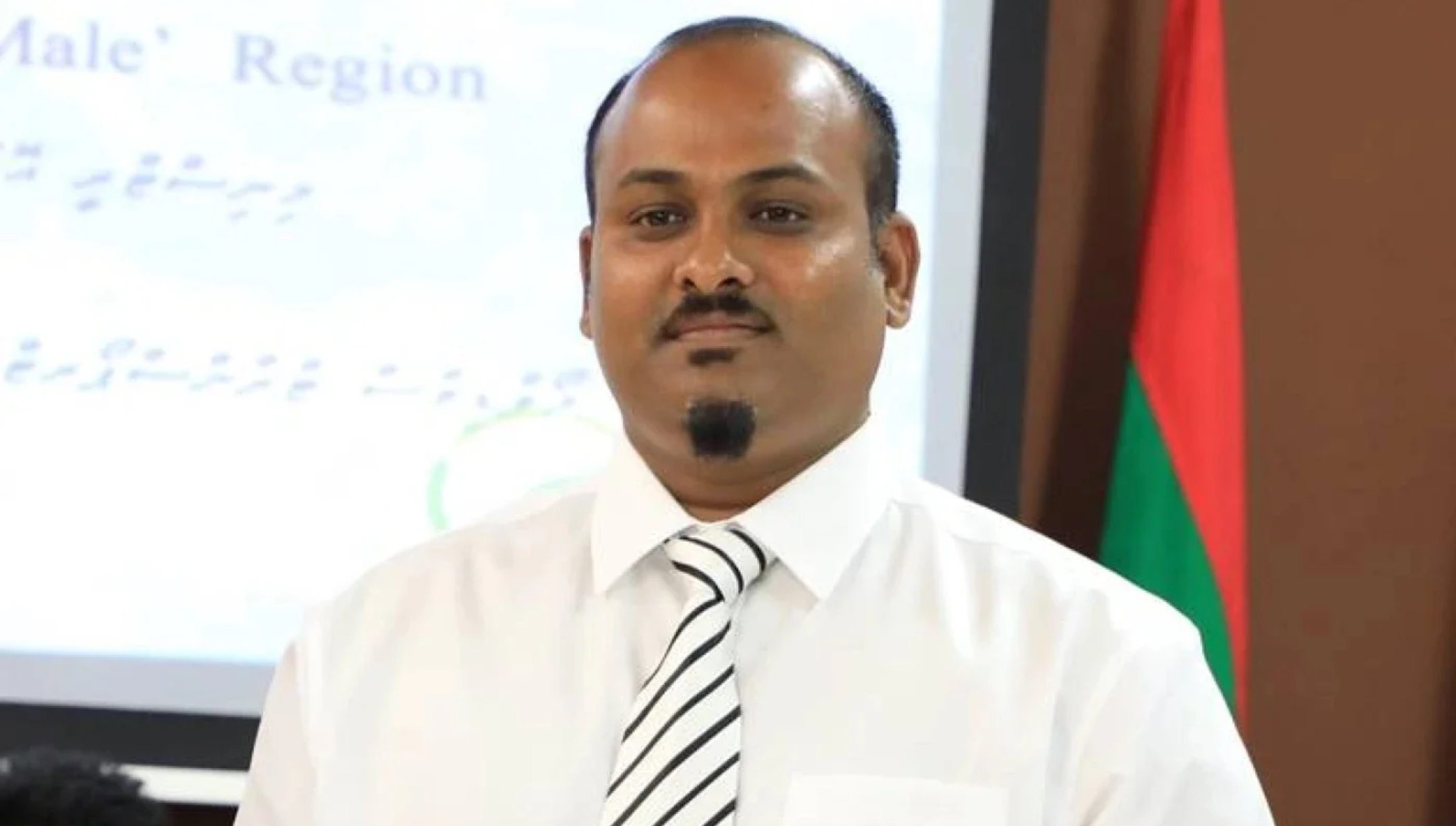 ފުއްގިރި މައްސަލަ: ކްރިކް ރިޟާ ބަލިވެ އުޅޭތީ ތިންވަނަ ފަހަރަށް ޝަރީޢަތް ކެންސަލް