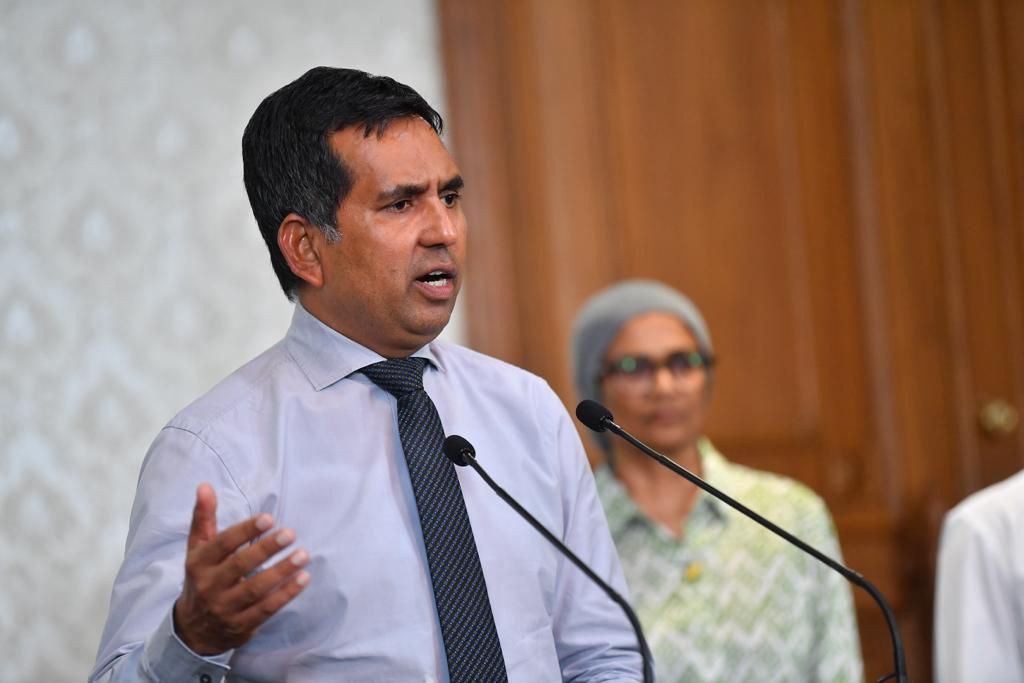 ރާއްޖޭގެ މާލީ ހާލަތު ގޯސް ކަމަށް ބުނެ ވާހަކަ ދައްކަނީ ސިޔާސީ ގޮތުން ބަޔަކު މާޔޫސްވެގެން: ސައީދު