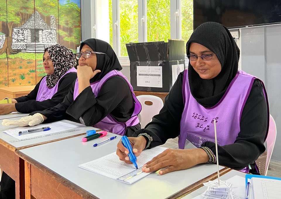 4 ރަށެއްގެ ބައި-އިލެކްޝަން ފެށިގެން ކުރިޔަށް ދަނީ