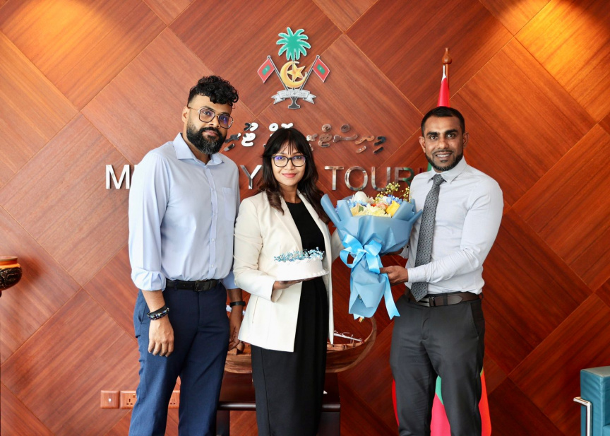 (From L-R) MATATO’s President Abdulla Ghiyas, CEO Aminath Suzan and Tourism Minister Ibrahim Faisal. (Photo/MATATO)