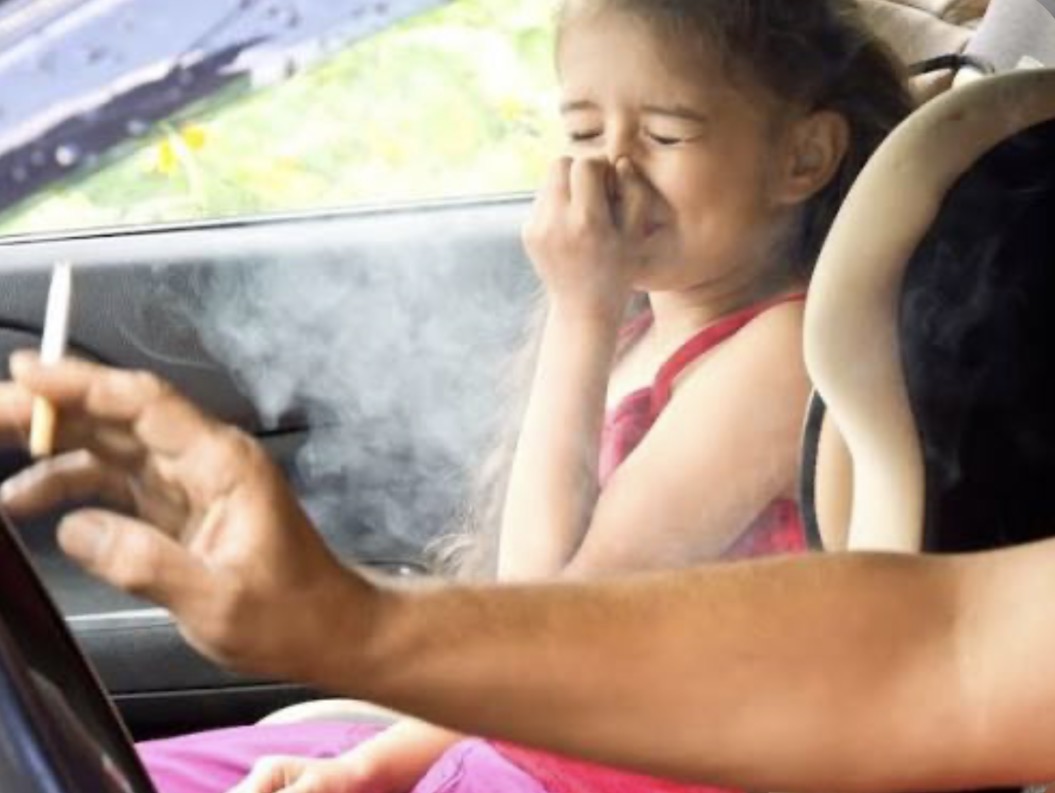 ޕެސިވް ސްމޯކިން؛ ނޭނގި ހުއްޓާ ހަށިގަނޑަށް ލިބޭ ވިހަައެއް