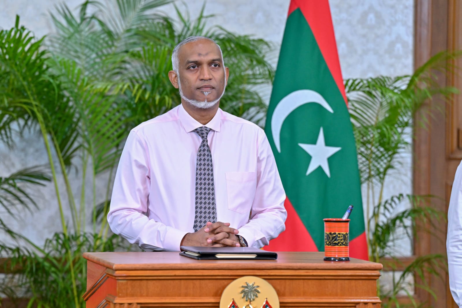 ޢީދު ޗުއްޓީ ދިގެެއް ނުކުރާނެ؛ ބަންދަށް ތިން ދުވަސް އިތުރުކުރުމަކީ ޒިންމާދާރު ގޮތެއް ނޫން: ރައީސް