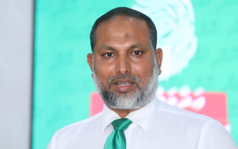 އިމްރާން ގޮވާލެއްވީ ބޭރުމީހުންނަށް ދިވެހި ރަށްވެހިކަންދޭން ކުރާ މަސައްކަތް ހުއްޓާލަން