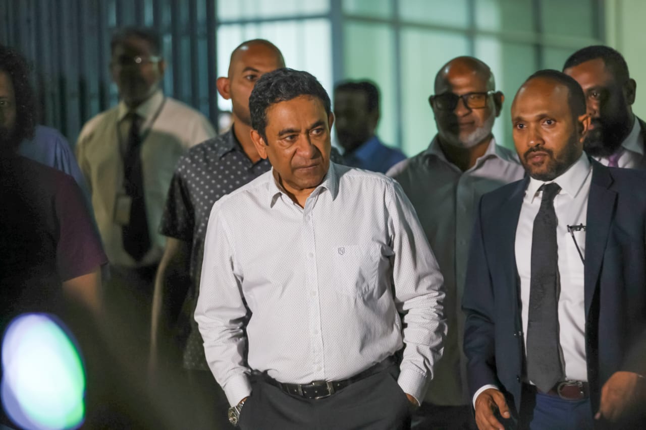 ރައީސް މުޢިއްޒުގެ ސަރުކާރު ވެއްޓޭކަށް ބޭނުމެއް ނޫން: ޔާމިން