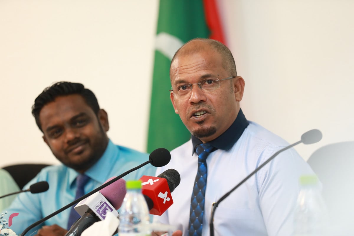 އަހުމަދު ޝަރީފު