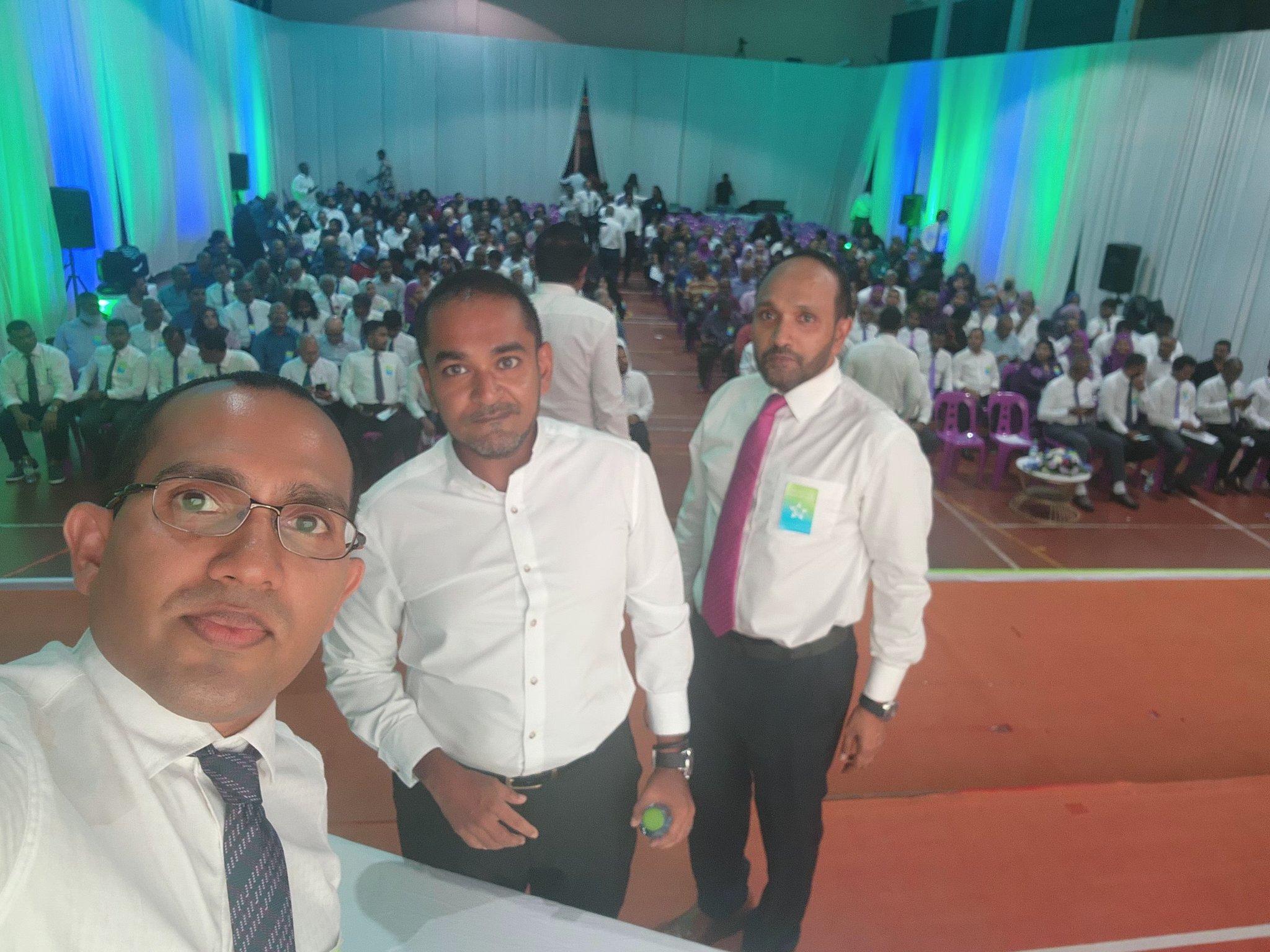 ހުއްދަ ނުނަގައި ބާއްވާތީ ޕީއެންއެފްގެ އިފްތިތާހީ ޖަލްސާއަށް ފުލުހުން ހުރަސް އަޅައިފި