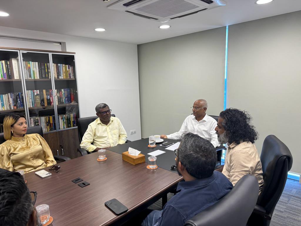 ރައީސް ސާލިހު އެމްޑީޕީގެ މުހިއްމު ކޮމިޓީތަކާއި ބައްދަލުކުރައްވައިފި