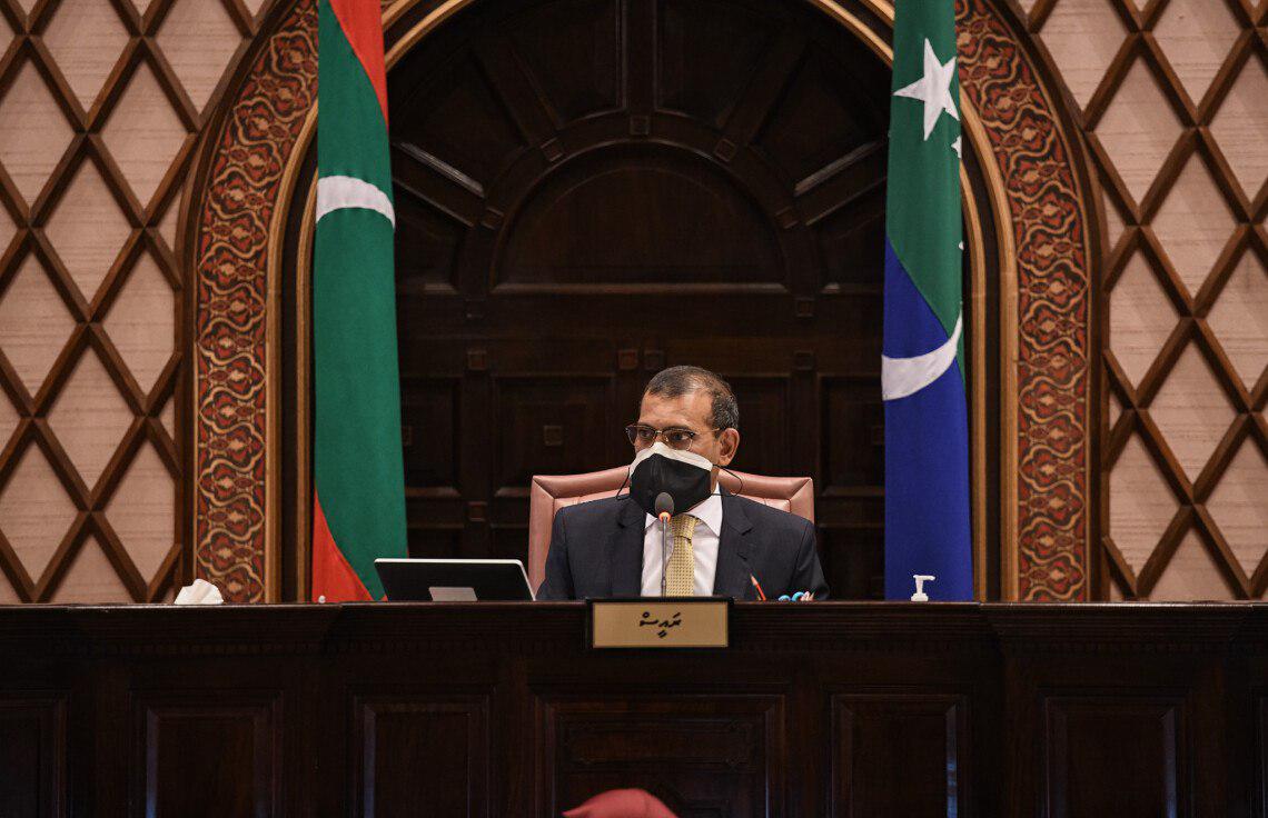 ނިކަމެތި ވާންވީ ވަރަކަށް ނިކަމެތި ވާނަން؛ އިދިކޮޅުން ޖަލްސާގައި ބައިވެރިވެ ވަޑައިގަންނަވާ- ނަޝީދު